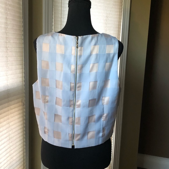 Eliza J Sleeveless Blouse - Picture 3 of 5